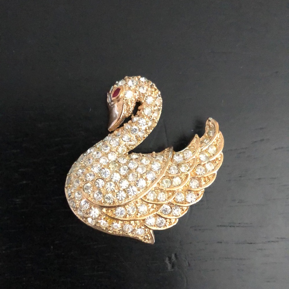 Rhinestone Gold White Swan Brooch